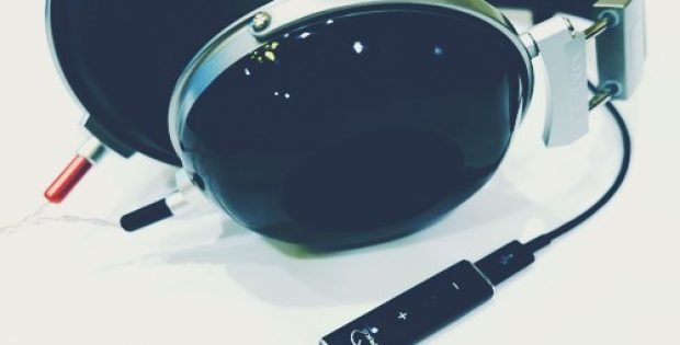 creative holography technology based headphone